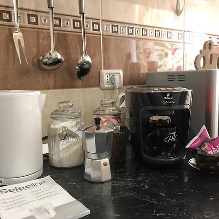 Garsoniera Relax Drumul Taberei ブカレスト エクステリア 写真
