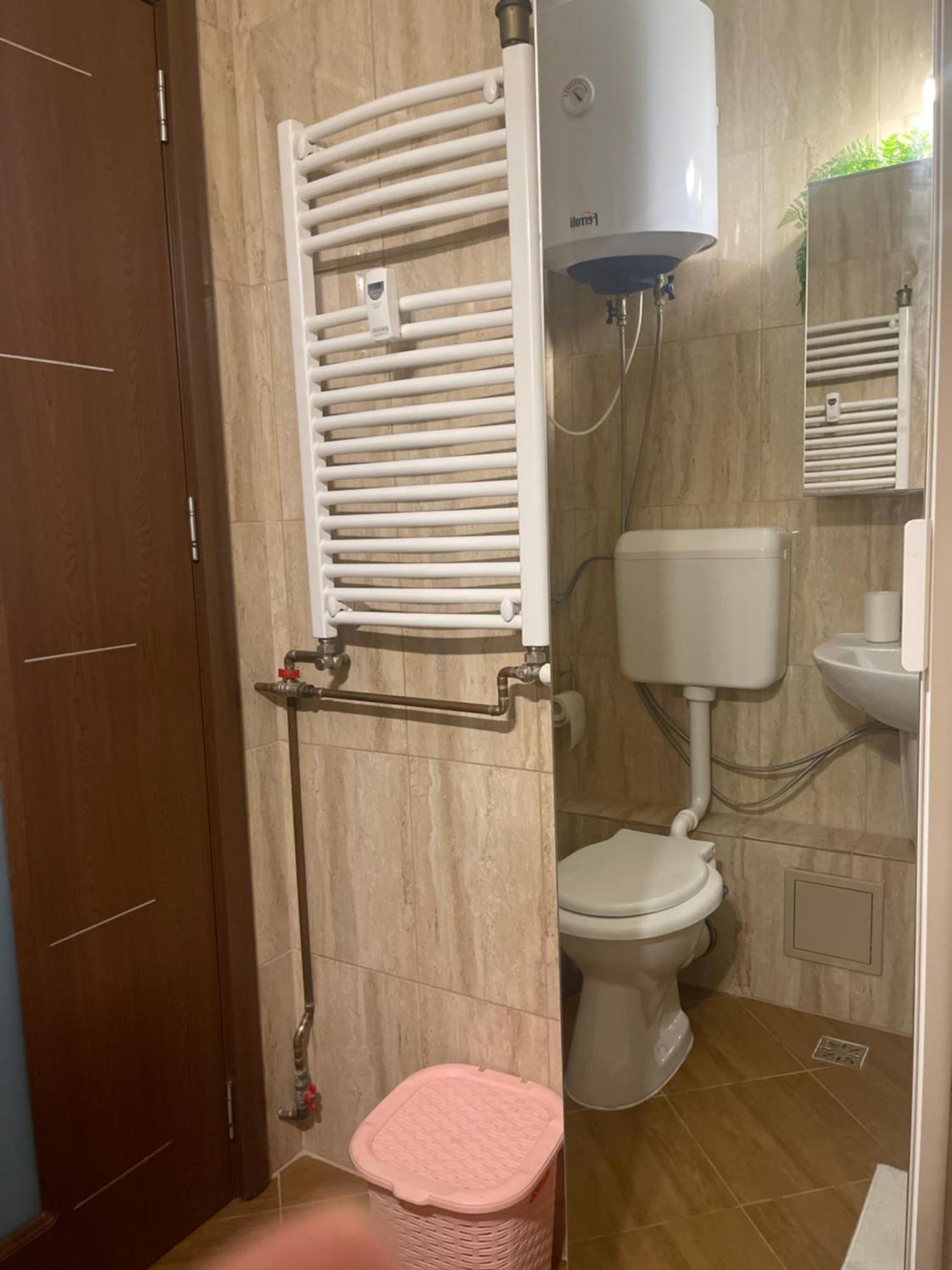 Garsoniera Relax Drumul Taberei ブカレスト エクステリア 写真